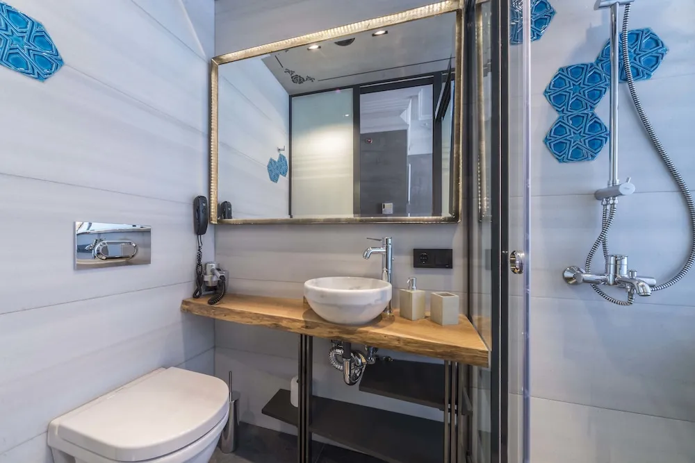 Tek Büyük Yataklı Oda, 1 Büyük (Queen) Boy Yatak