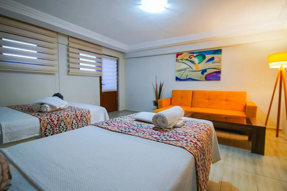 Economy Suit, Birden Çok Yatak Odası, Bodrum Kat