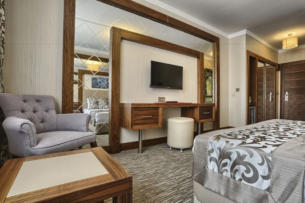 Luxury Tek Kişilik Oda, 1 Tek Kişilik Yatak, Sigara İçilebilir, Bahçe Manzaralı