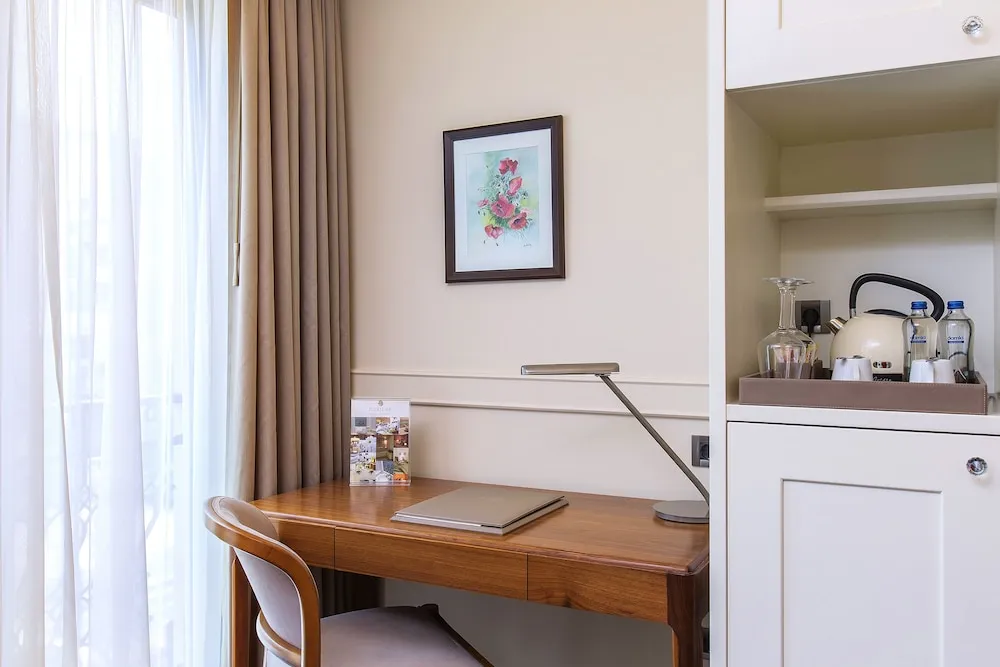 Superior Double Room with Extra Bed