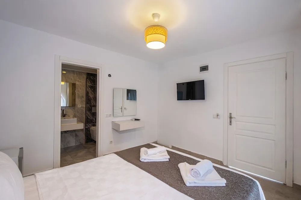 Economy Tek Büyük Yataklı Oda, Zemin Kat