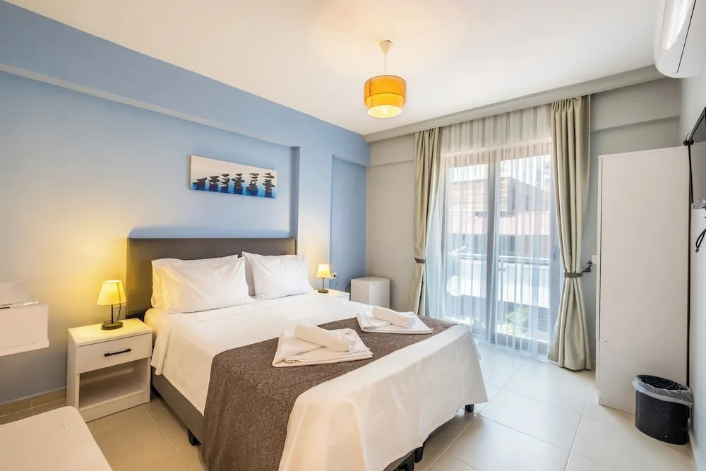 Standard Tek Büyük Yataklı Oda