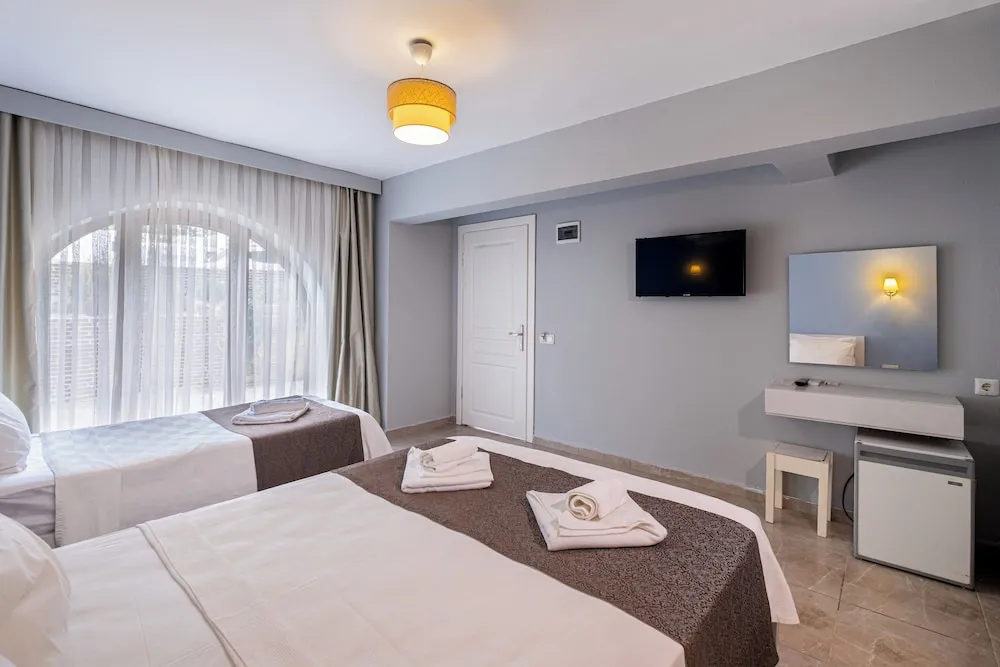 Economy Üç Kişilik Oda, Zemin Kat