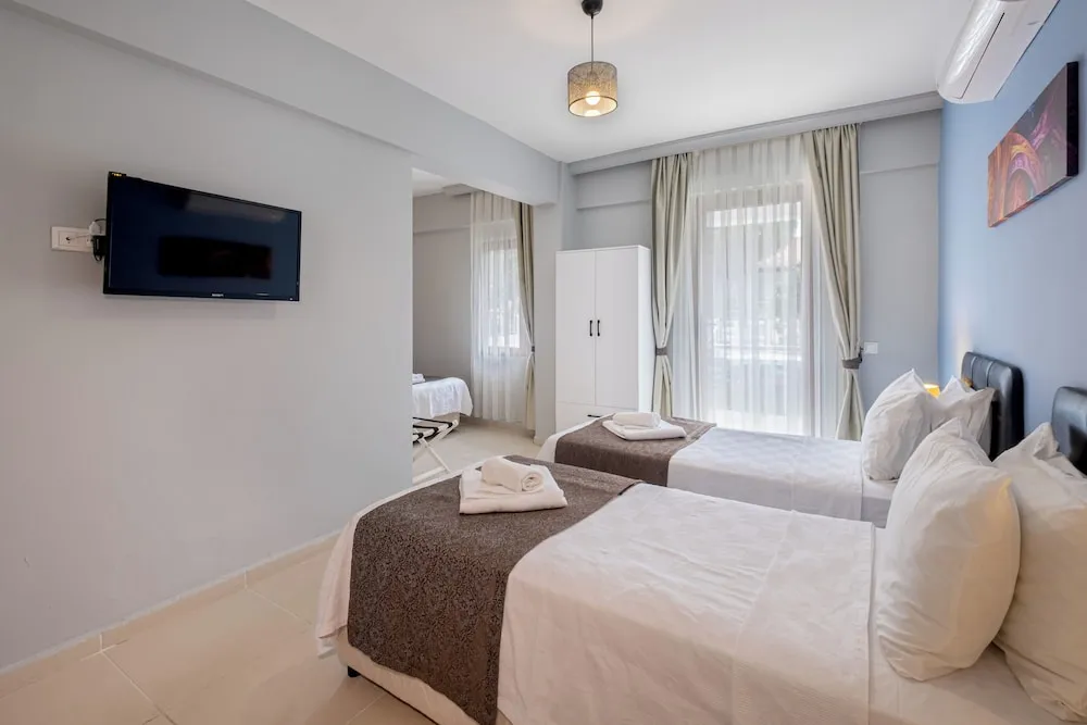 Üç Kişilik Oda, 3 Tek Kişilik Yatak