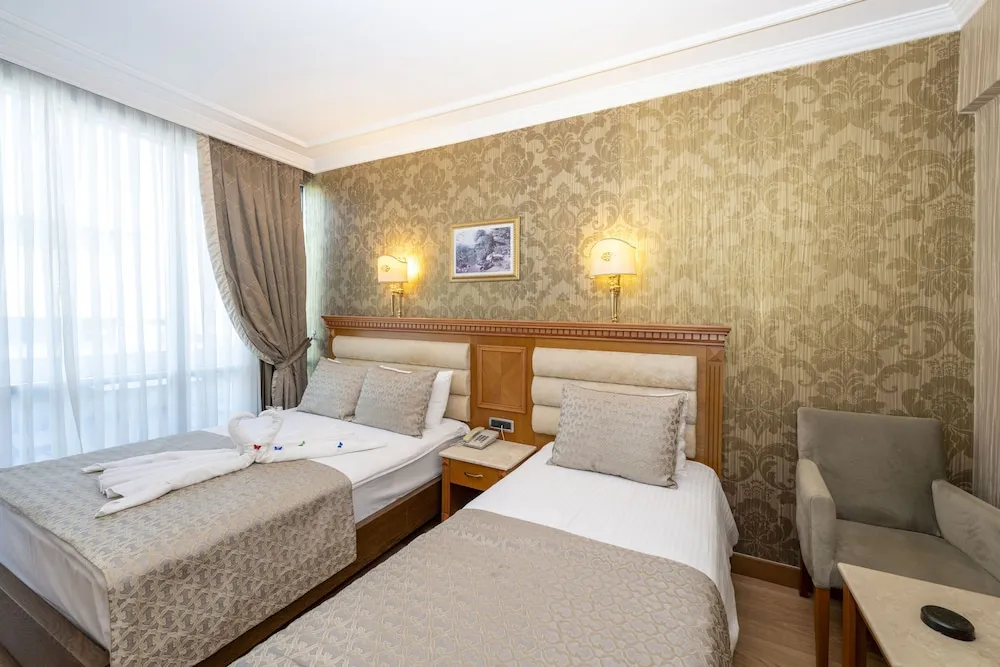 Family Üç Kişilik Oda