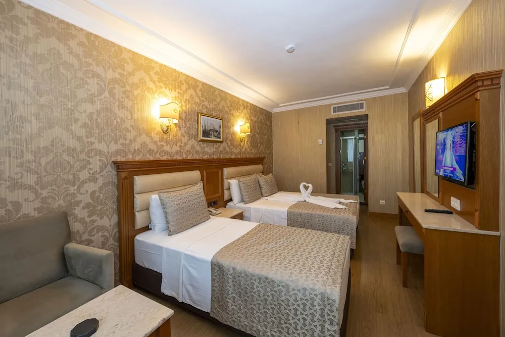 Family Üç Kişilik Oda