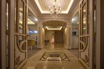 Empire Suite Hotel