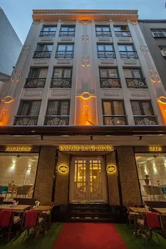 Empire Suite Hotel