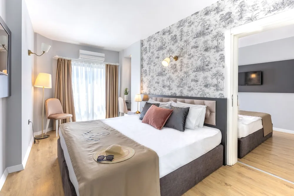 Family Oda, 2 Yatak Odası, 2 Banyolu (5 Pax)