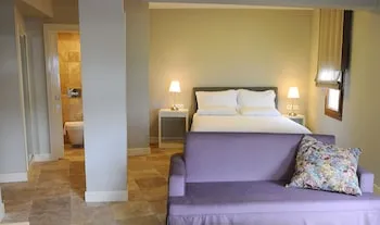 Teos Lodge Pansiyon & Restaurant