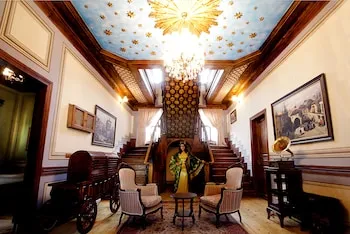 Mihran Hanım Konagi