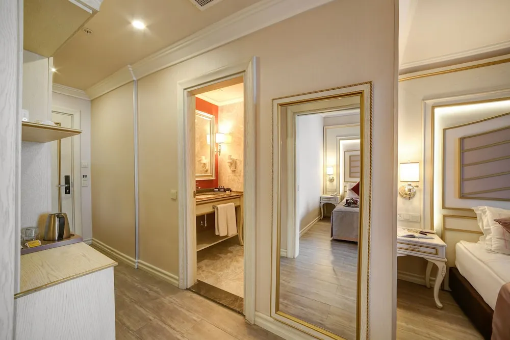 Family Oda, 2 Yatak Odası, Bağlantılı Odalar, Şehir Manzaralı