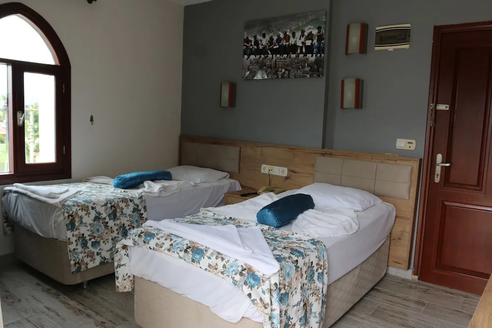 Standard İki Ayrı Yataklı Oda