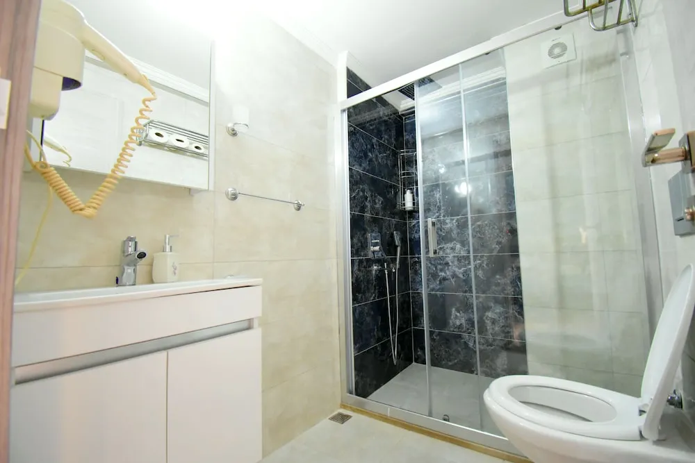 Standard Üç Kişilik Oda