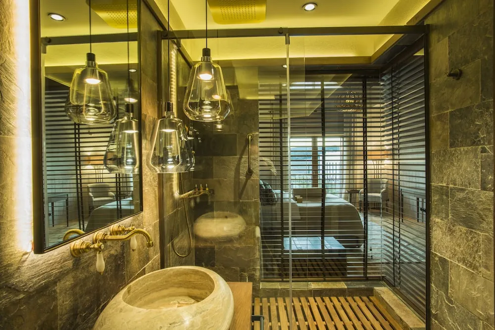 Suite Room, Balcony