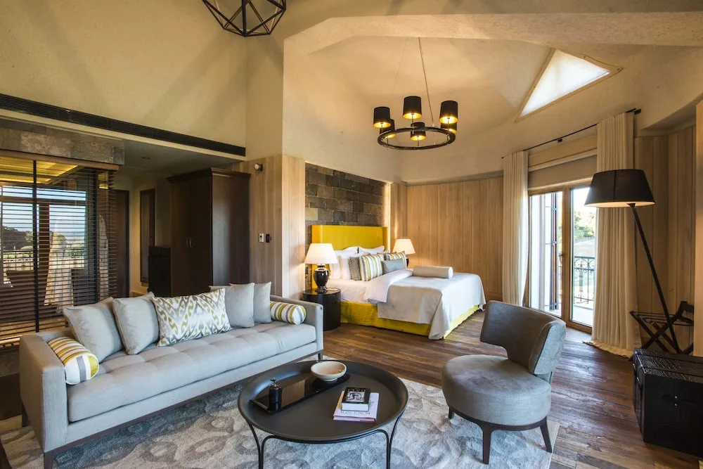 Suite Room, Balcony
