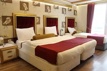 Marmara Deluxe Hotel