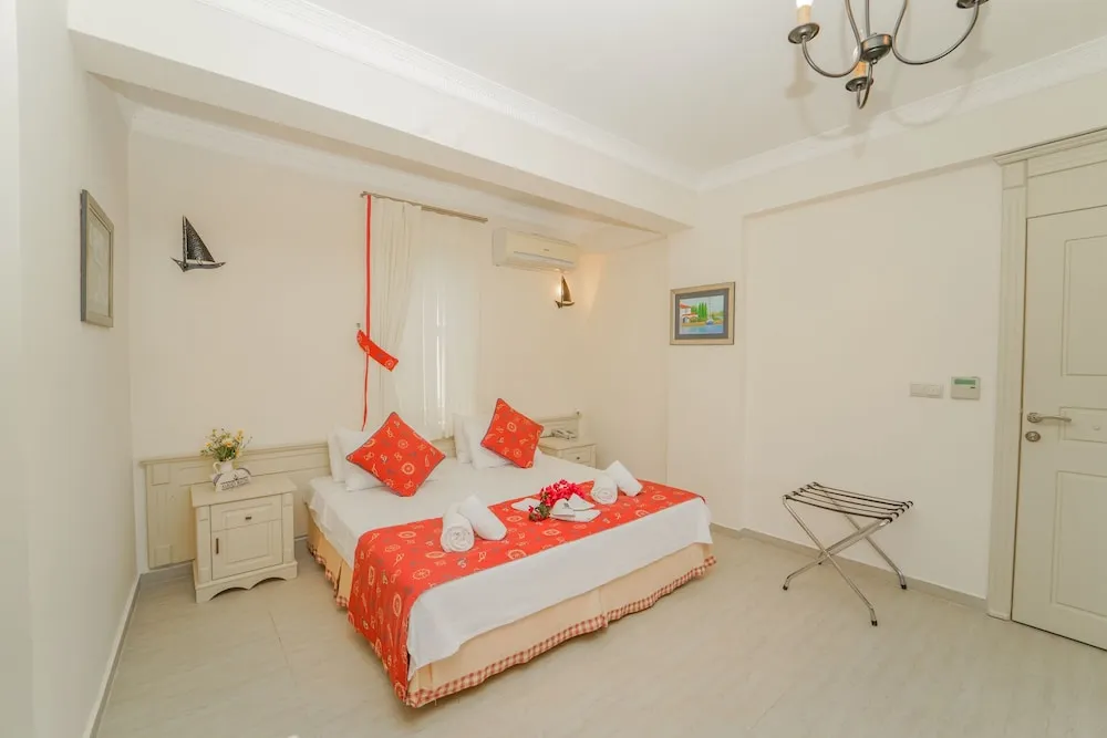 Deluxe Tek Büyük veya İki Ayrı Yataklı Oda, Deniz Manzaralı