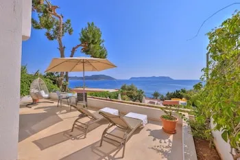 Gardenia Hotel - Yetişkin Oteli