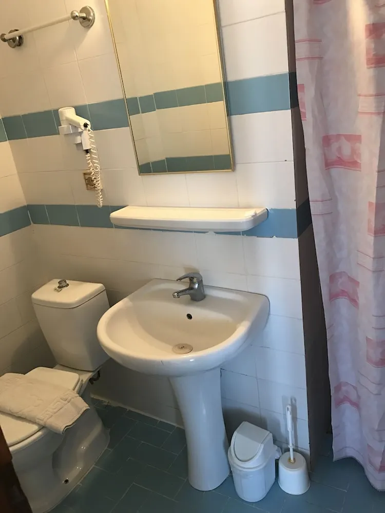 Deluxe Tek Büyük Yataklı Oda, Balkon