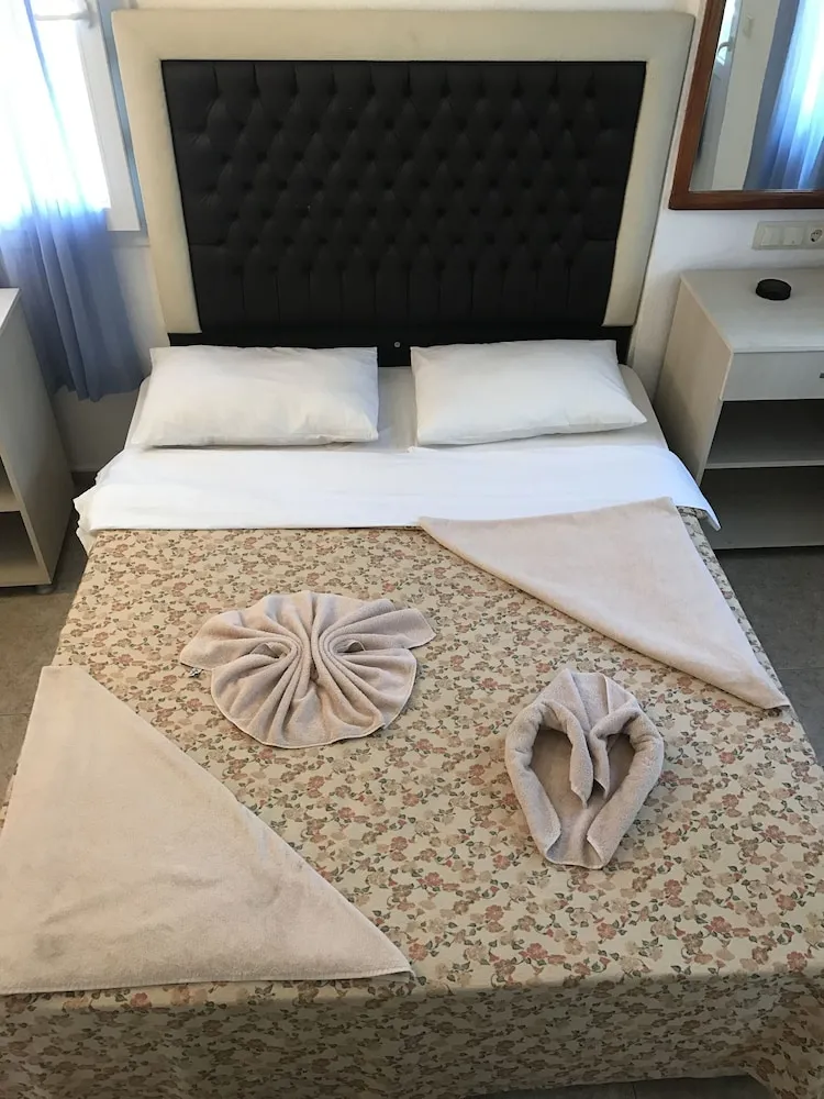 Tek Büyük Yataklı Oda, Balkon