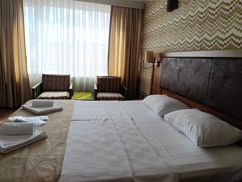 Deluxe Tek Büyük Yataklı Oda, Küvet