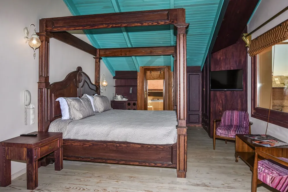 Comfort Süit, 1 En Büyük (King) Boy Yatak, Banyolu/Duşlu, Deniz Manzaralı