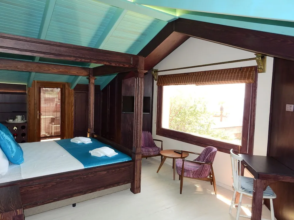 Comfort Süit, 1 En Büyük (King) Boy Yatak, Banyolu/Duşlu, Deniz Manzaralı