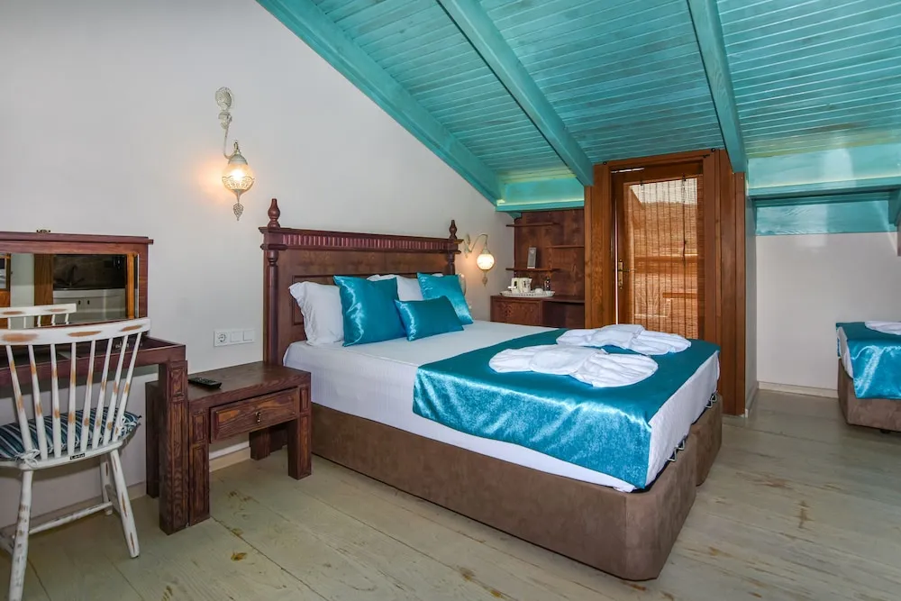 Deluxe Balkonlu Deniz Manzarali