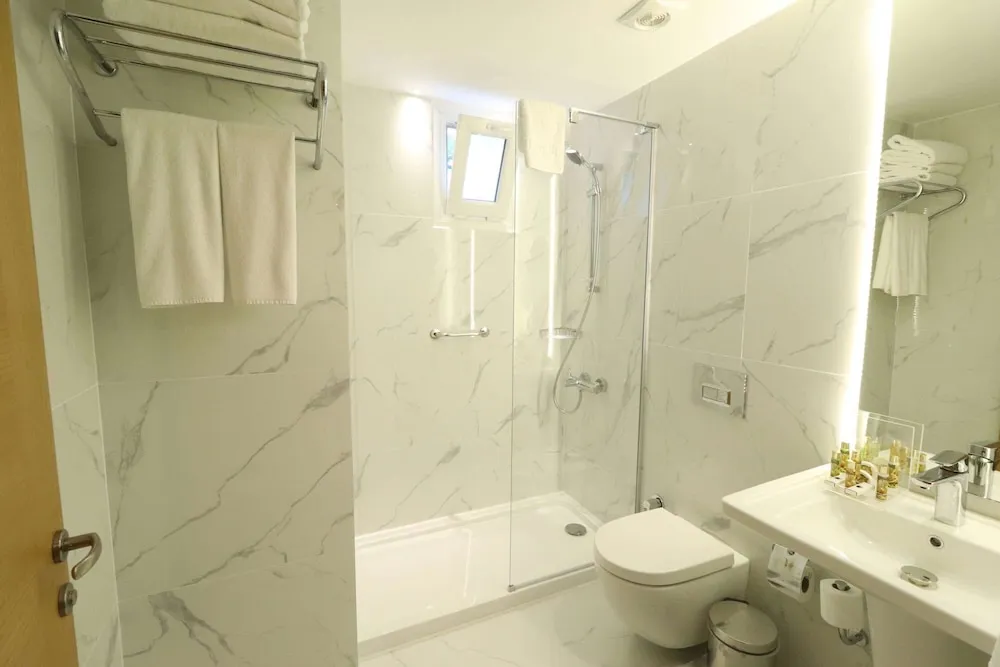 Deluxe Oda, 1 Çift Kişilik Yatak, Bahçe Manzaralı