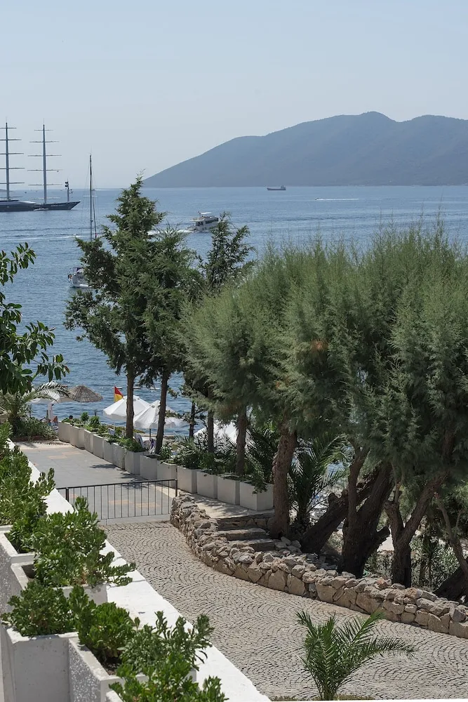 Superior Oda, 1 Çift Kişilik Yatak, Deniz Manzaralı