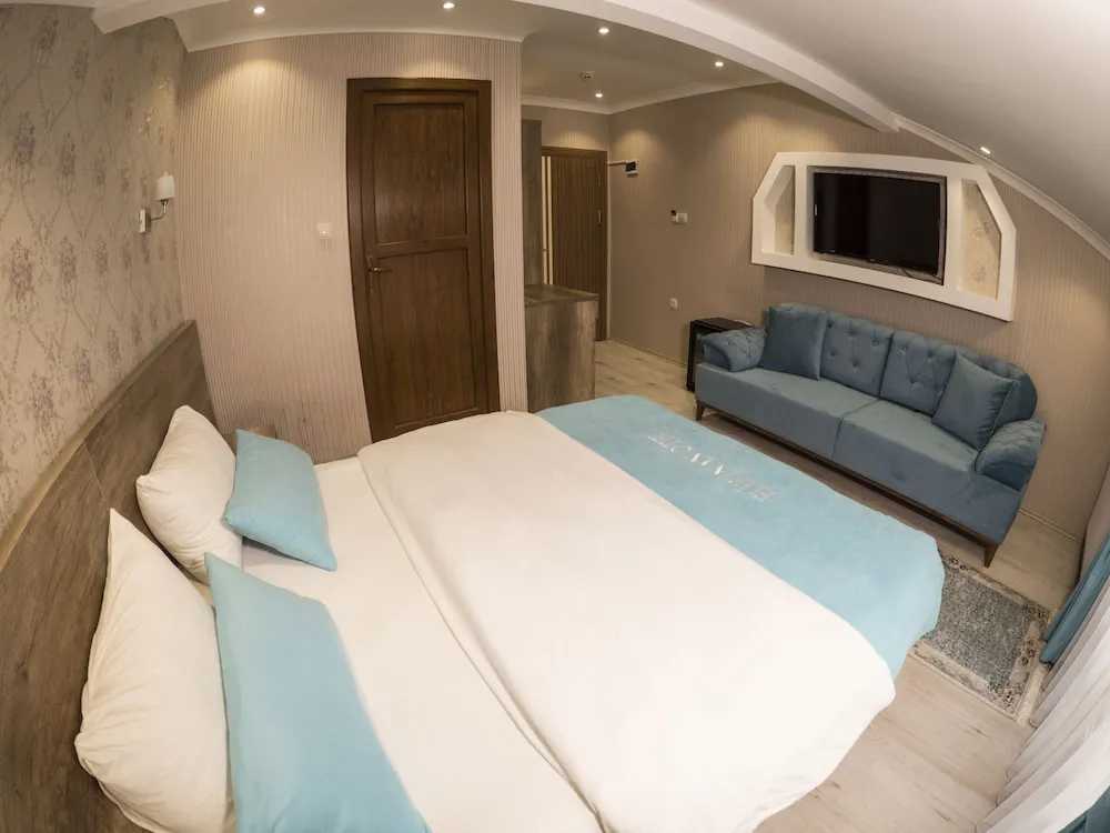 Standard Tek Büyük Yataklı Oda (Loft)