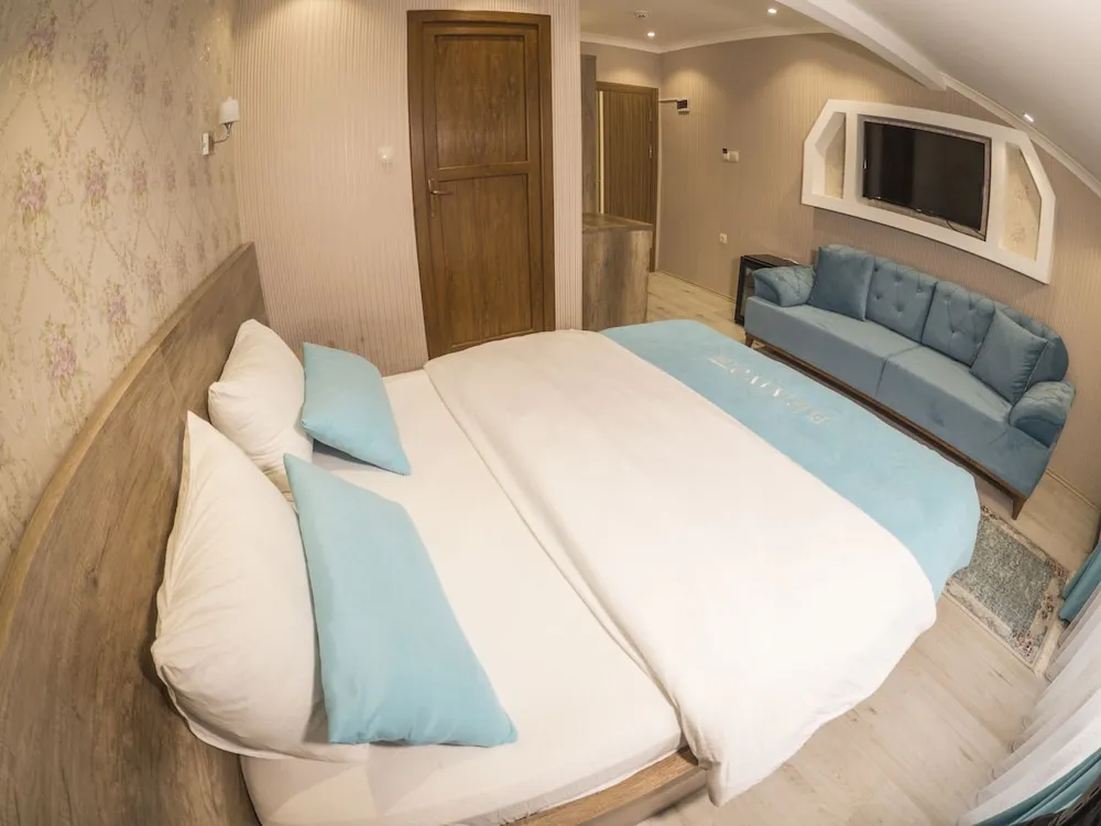 Standard Tek Büyük Yataklı Oda (Loft)