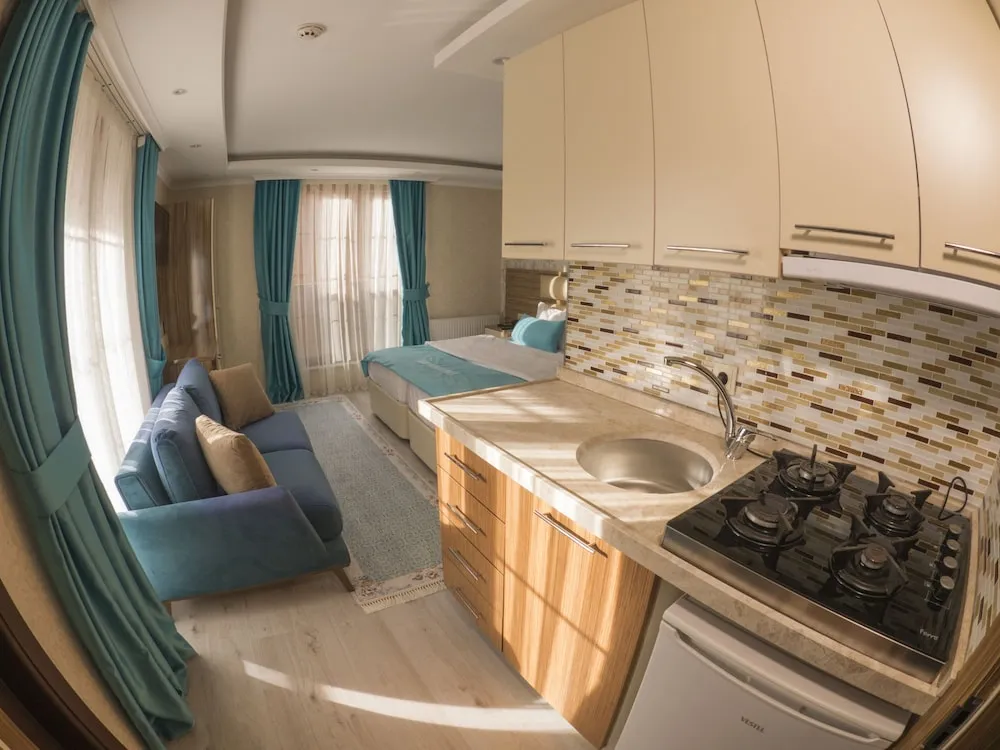 Elite Tek Büyük Yataklı Oda, Mutfak (Balcony)
