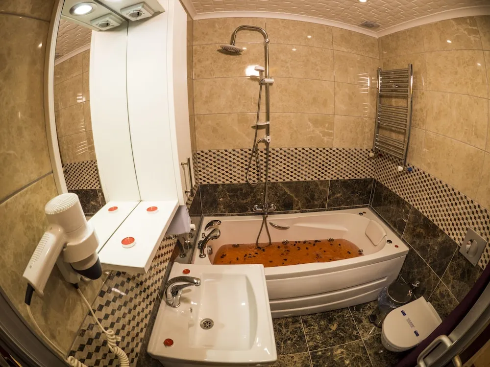 Honeymoon Room, 1 Çift Kişilik Yatak