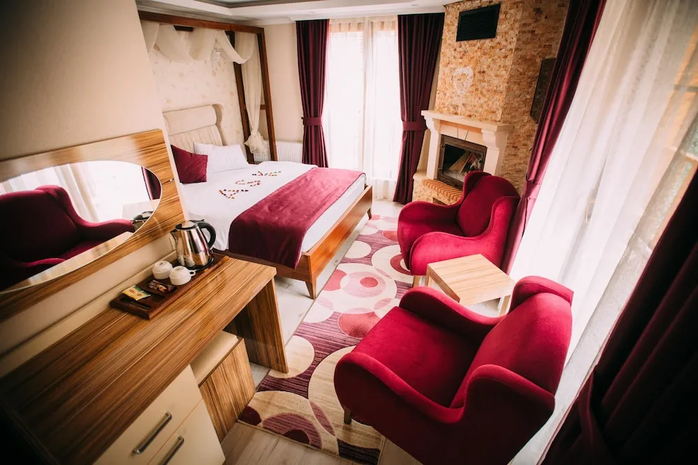 Honeymoon Room, 1 Çift Kişilik Yatak