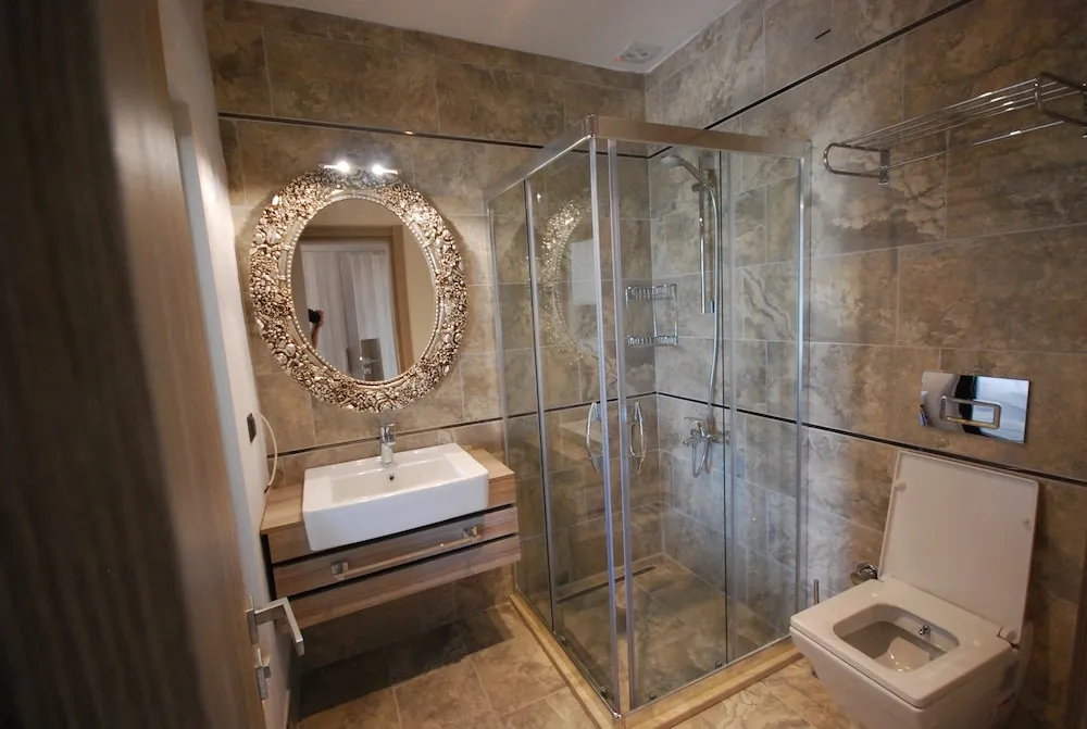 Deluxe Tek Büyük Yataklı Oda, Deniz Manzaralı