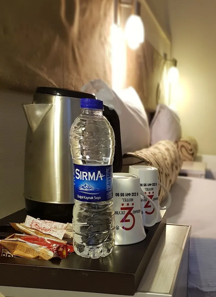 Standard Üç Kişilik Oda