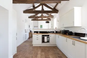 Garden View Cottage in a Grade Ii'listed Property