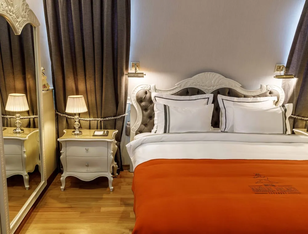 King Suite