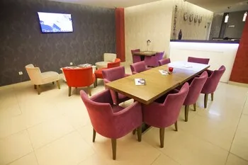 Helikon Business Hotel