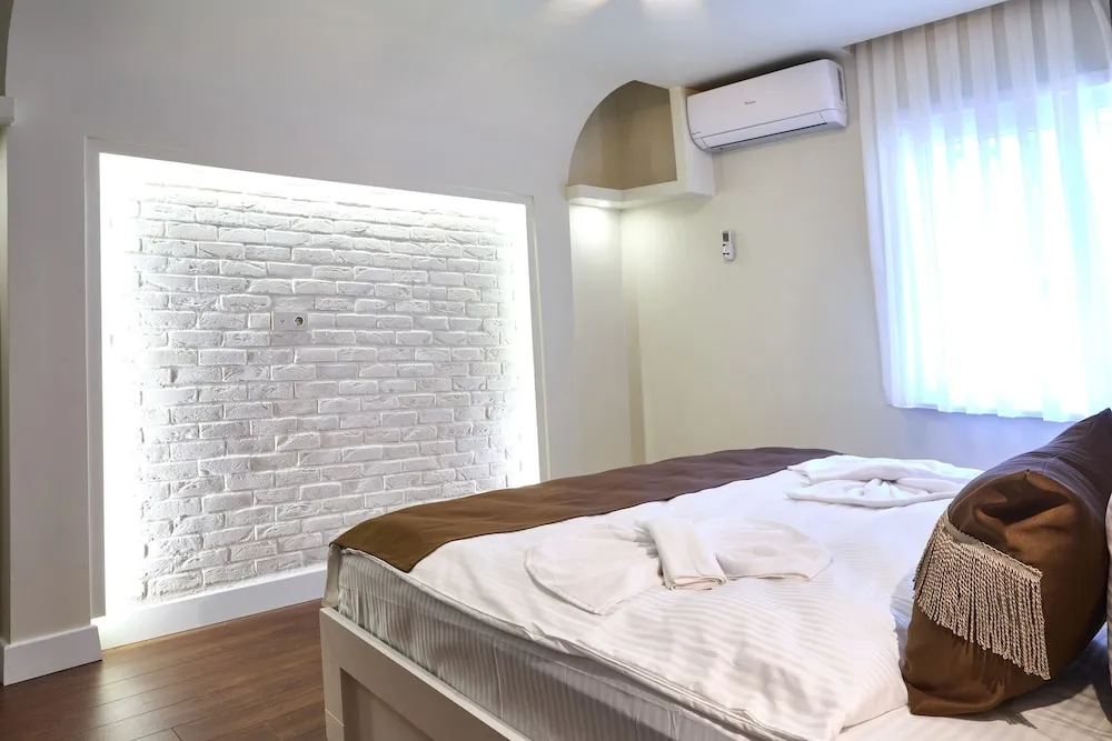 Çatı Katı Süiti (Penthouse)