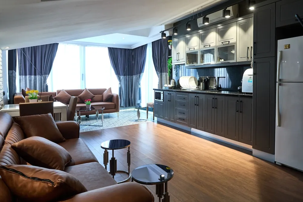 Çatı Katı Süiti (Penthouse)