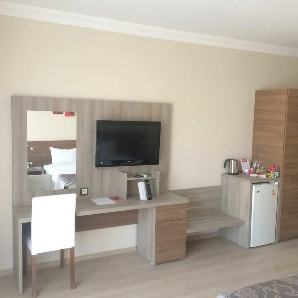 Deluxe Tek Büyük veya İki Ayrı Yataklı Oda