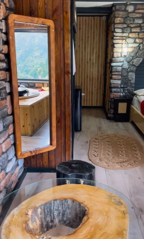 Luxury Oda, 1 En Büyük (King) Boy Yatak, Sıcak Su Küveti, Vadi Manzaralı