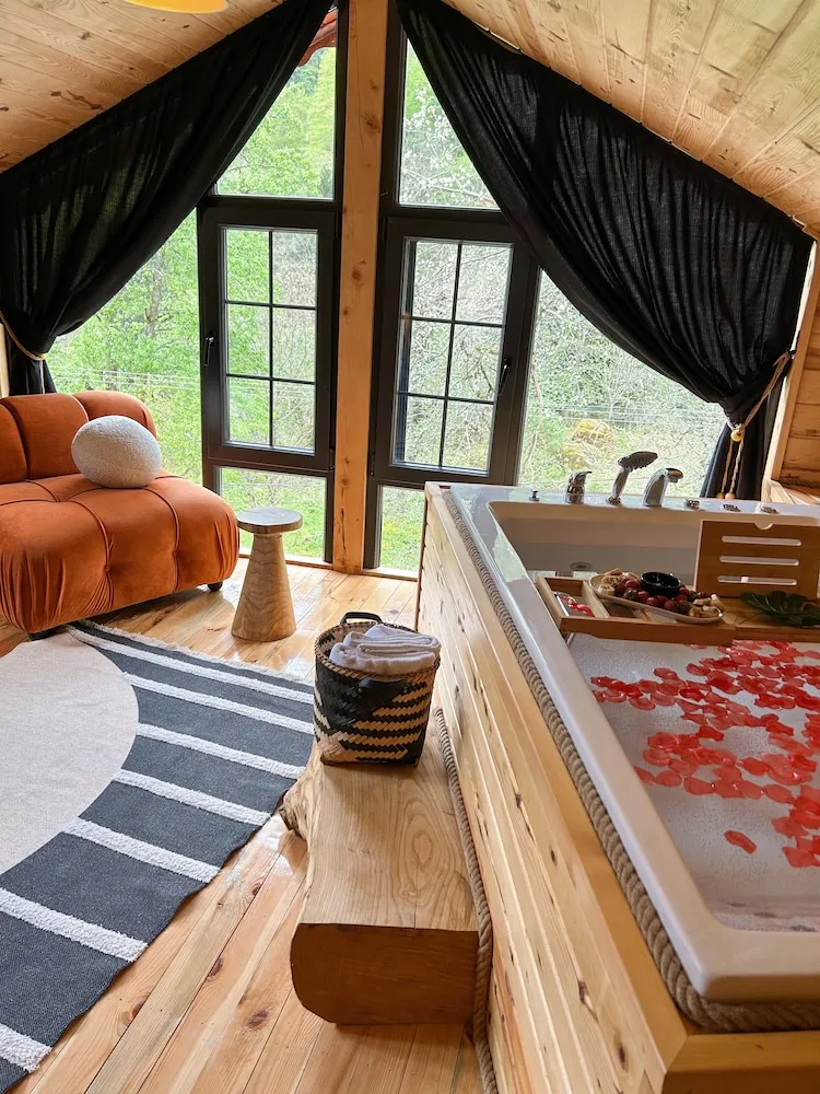 Luxury Çatı Katı Süiti (Penthouse), Sigara İçilmez