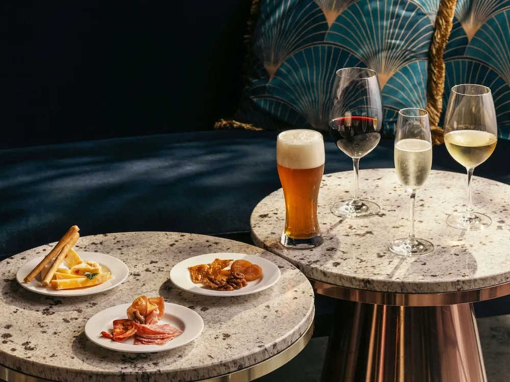 Süit, 1 En Büyük (King) Boy Yatak (Cabana)