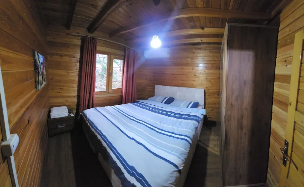 Family Dağ Evi, Balkon, Deniz Manzaralı