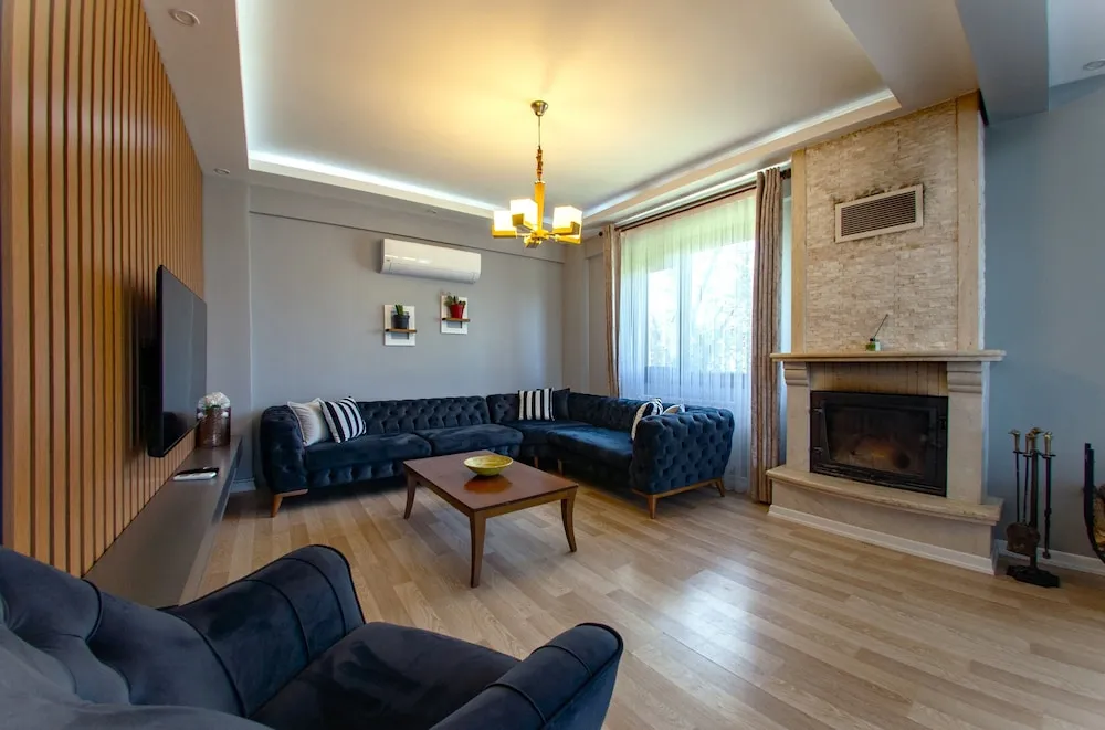 Deluxe Villa
