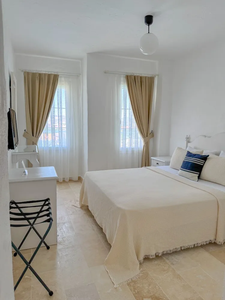 Standard Tek Büyük Yataklı Oda, 1 Büyük (Queen) Boy Yatak, Sigara İçilmez, Şehir Manzaralı
